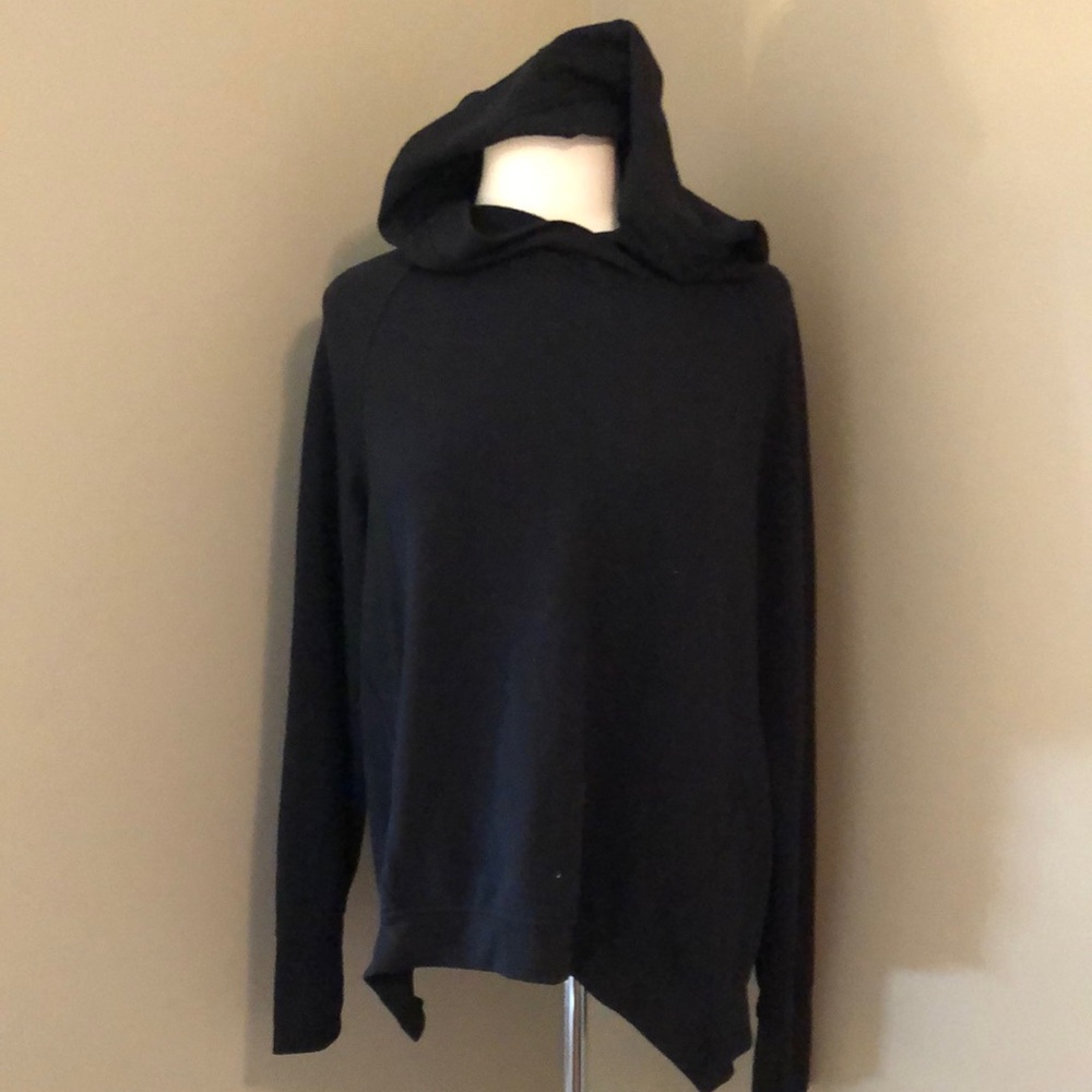 Danskin Long Sleeved Tee Hoodie Size Large